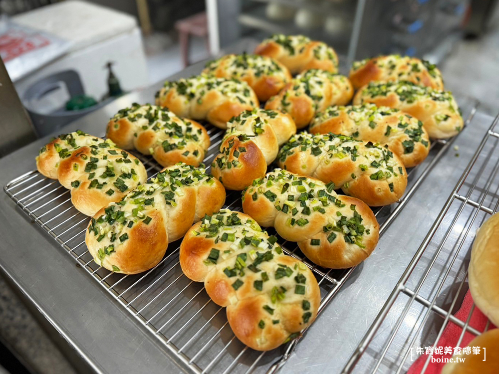 【高雄美食】台北六張犁饅頭店．在地人最愛-後驛站饅頭麵包每天新鮮出爐(2024.9更新) @朱寶妮美食隨筆