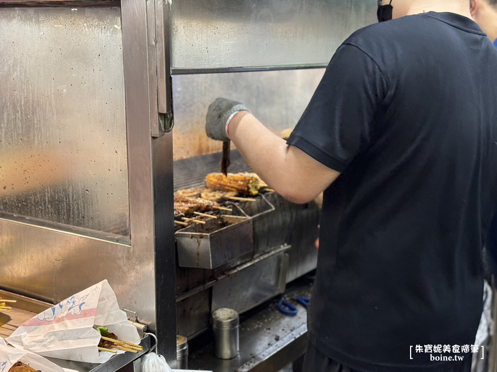 【高雄美食】毒家口味碳烤啤酒。三民區鼎中街美食-毒家烤肉推薦 @朱寶妮美食隨筆