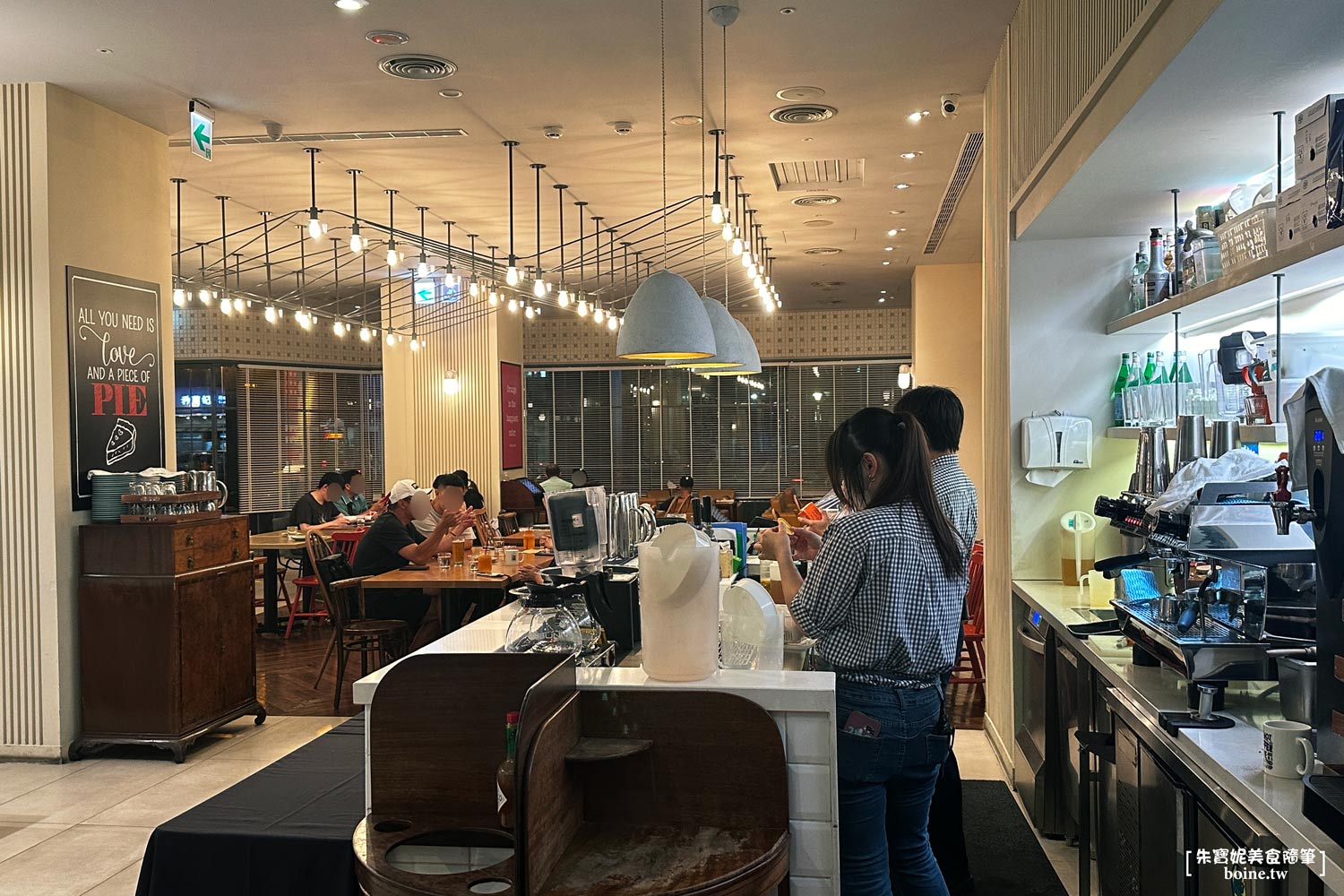 ｜中山站美食｜Buttermilk摩登美式餐廳．台北必吃炸雞推薦(2025新菜單) @朱寶妮美食隨筆
