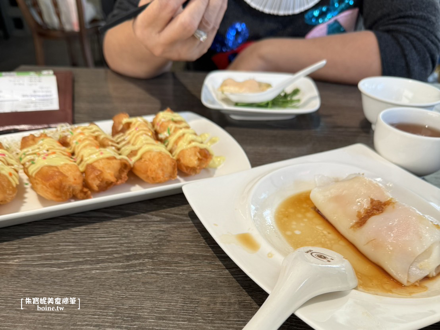 【高雄美食】蒸鮮腸粉港式飲茶-裕誠店．高雄巨蛋聚餐推薦 @朱寶妮美食隨筆