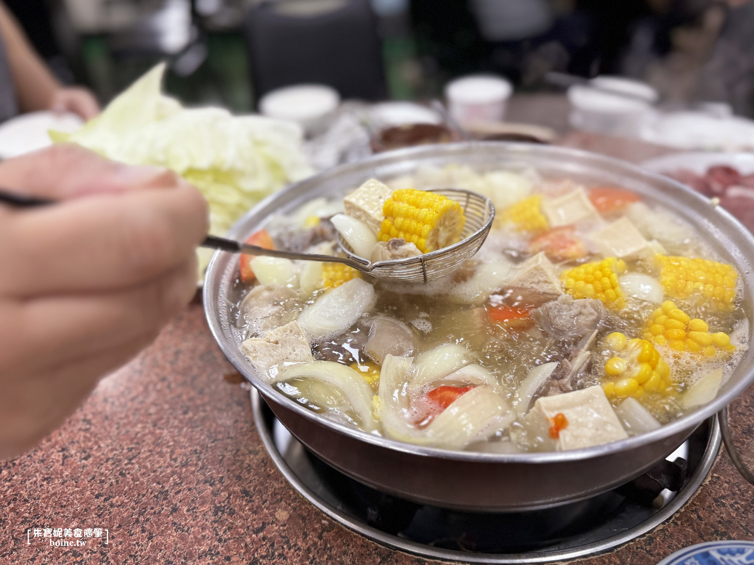 【中壢美食】江家羊肉．老饕與在地人最愛溫體羊肉火鍋．三層肉必點(菜單) @朱寶妮美食隨筆