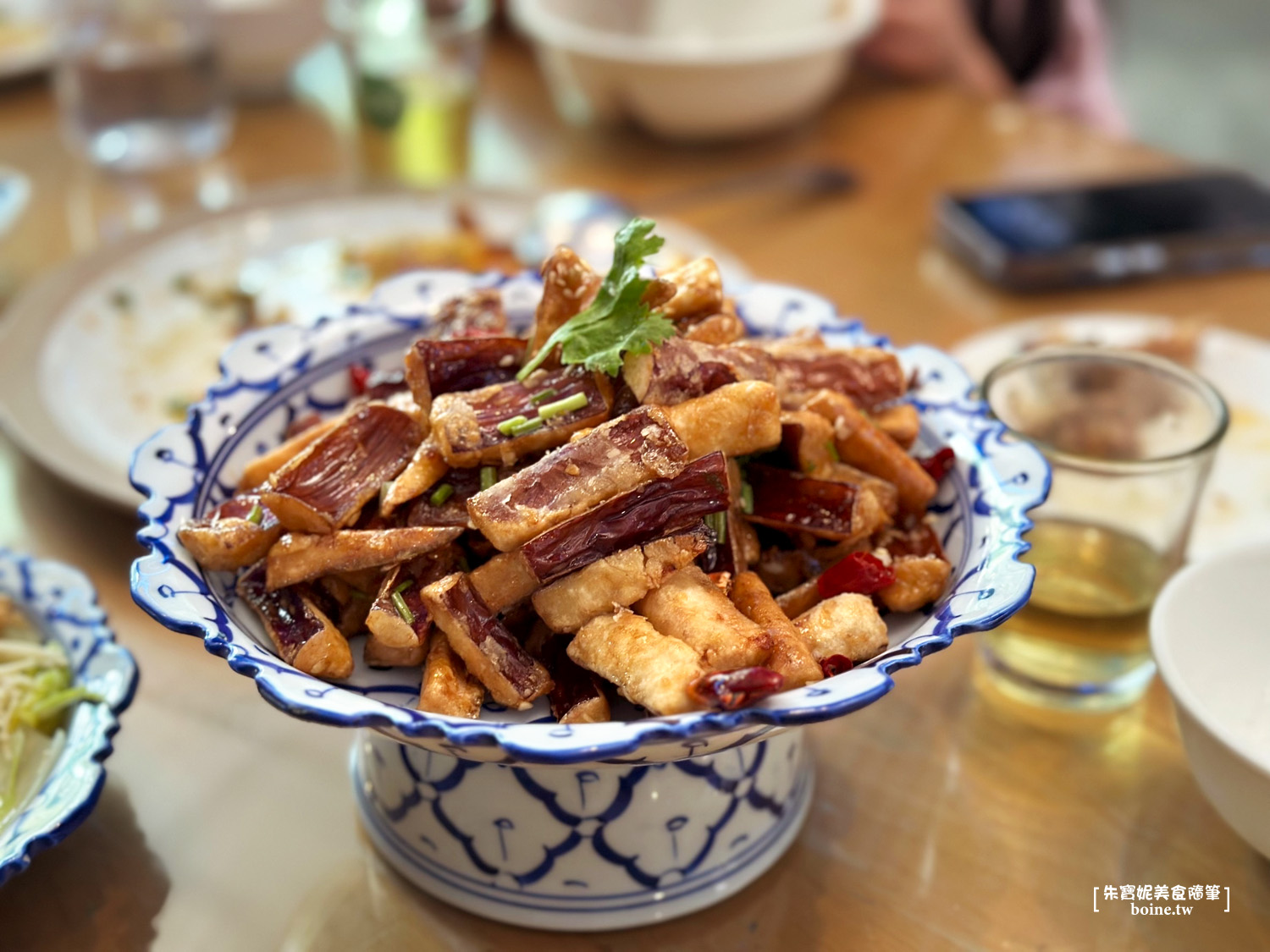 【高雄美食】 龍鶴家LONG HO JIA．新潮創意台菜．美術館聚餐推薦(菜單) @朱寶妮美食隨筆