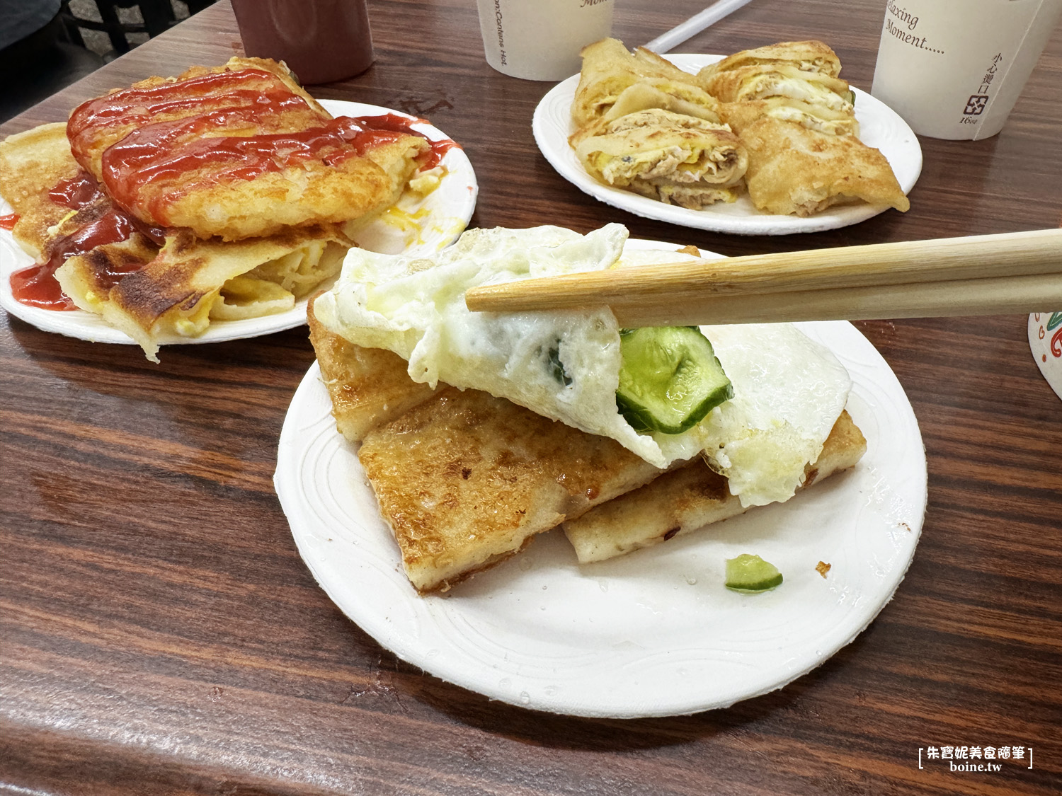 【高雄美食】味芳珍咖啡牛奶．三民區排隊美食．酥脆薯餅必點 @朱寶妮美食隨筆