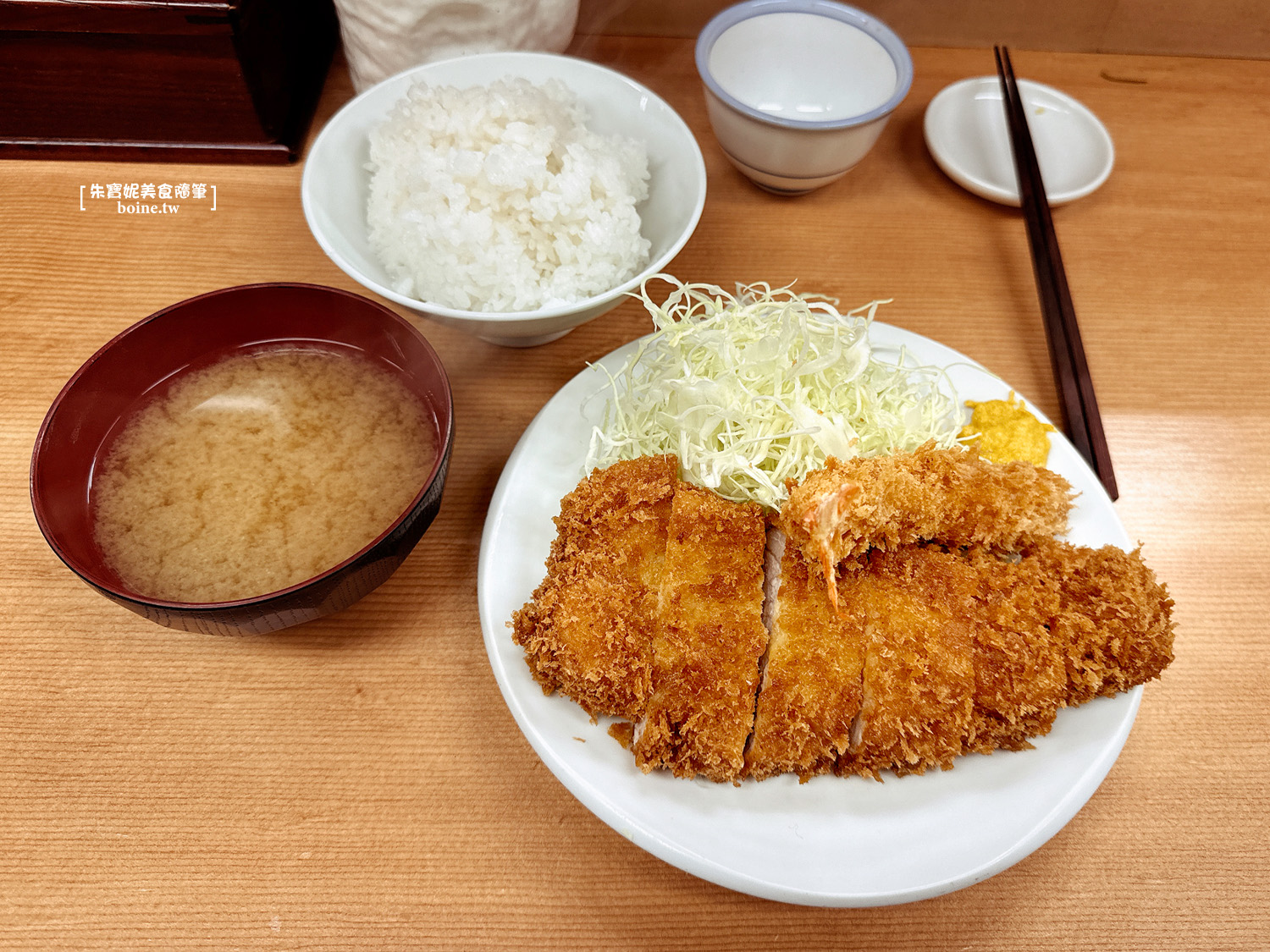 【東京美食】山家炸豬排御徒町店．阿美橫町平價炸豬排推薦(菜單) @朱寶妮美食隨筆