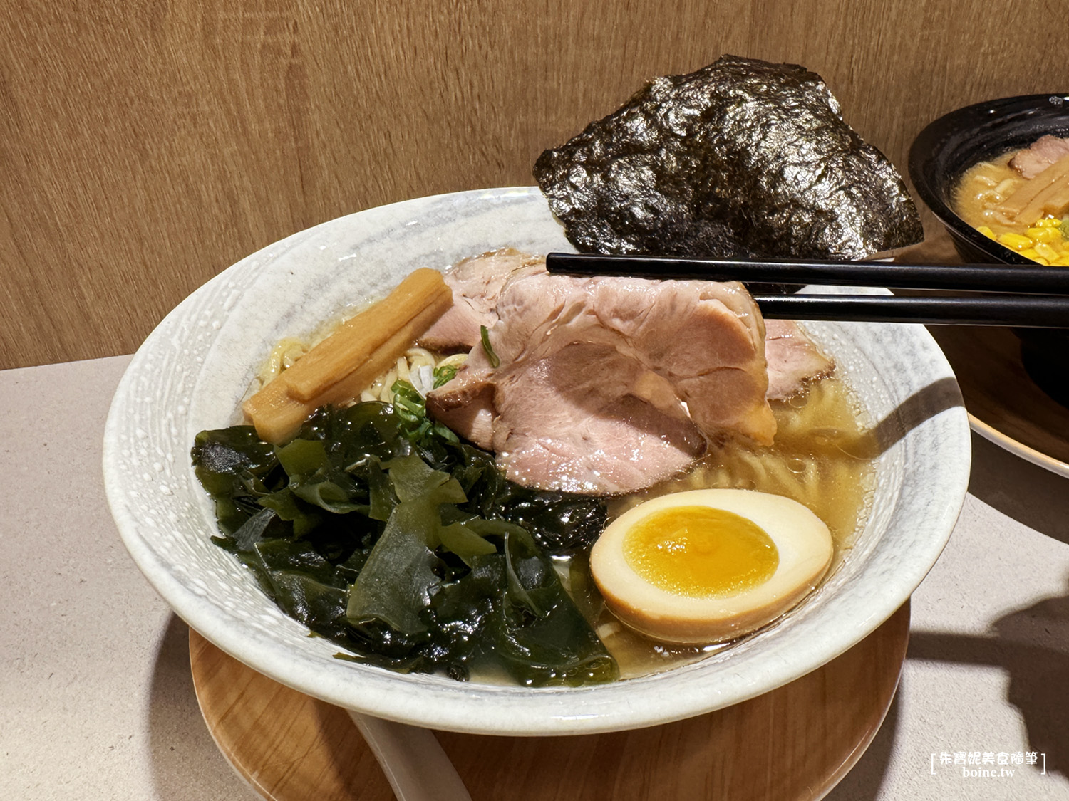 【高雄美食】研田拉麵．美術館人氣拉麵(菜單) @朱寶妮美食隨筆