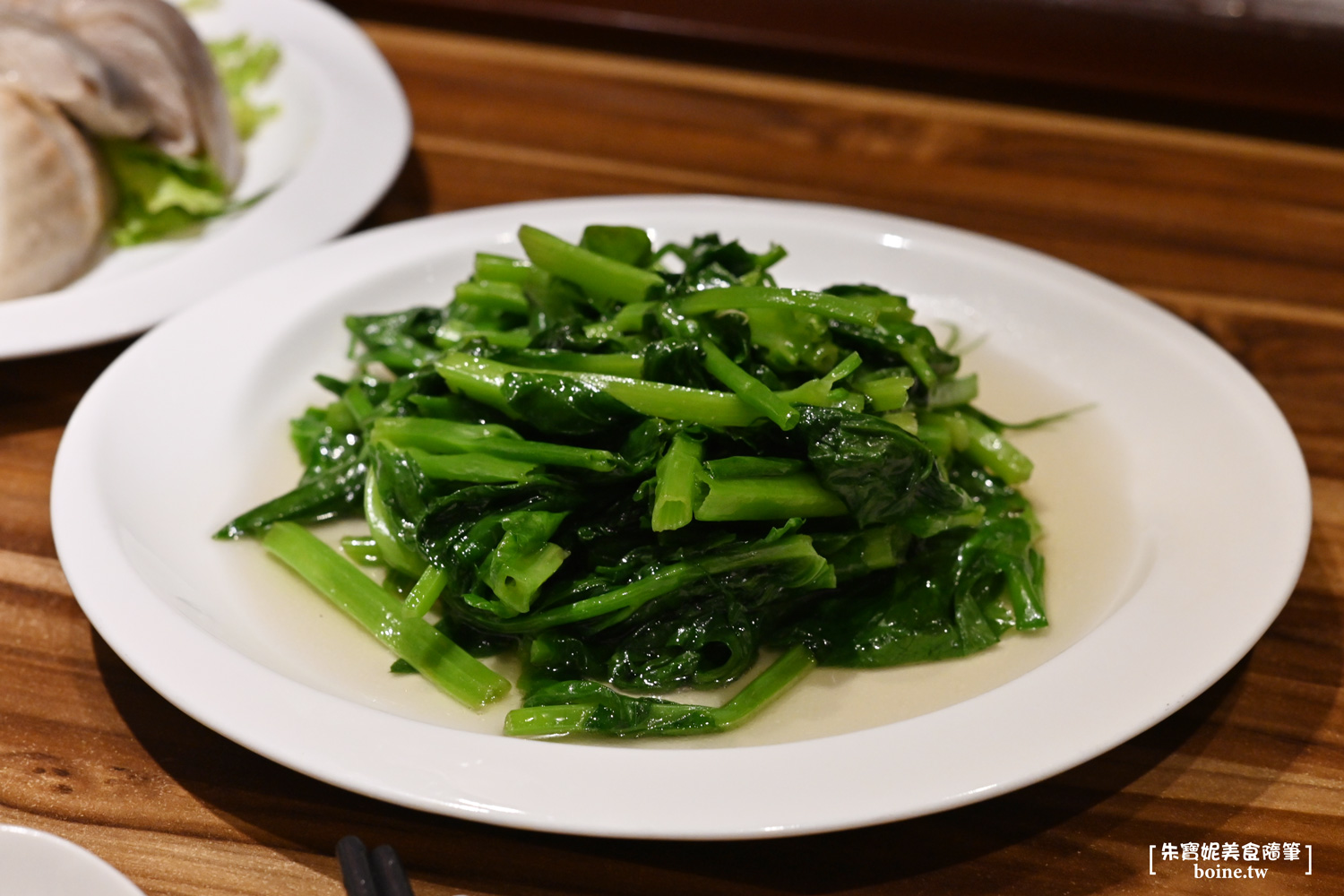 雞窩餐廳｜信義區平價台菜．傳承驥園濃厚砂鍋土雞湯 @朱寶妮美食隨筆