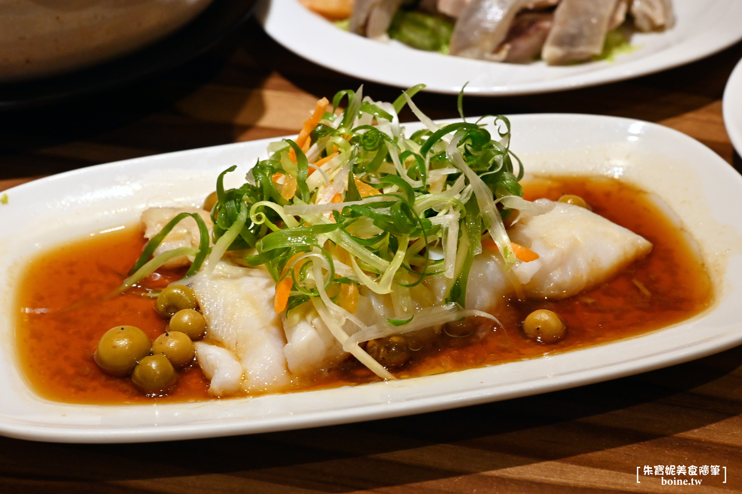 雞窩餐廳｜信義區平價台菜．傳承驥園濃厚砂鍋土雞湯 @朱寶妮美食隨筆
