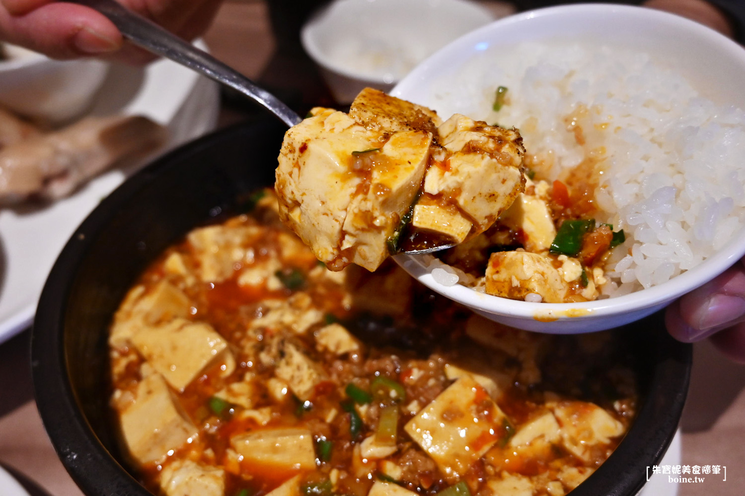 【大安美食】六廚川客料理．麻香辣味過癮．大安森林公園聚餐推薦(菜單) @朱寶妮美食隨筆