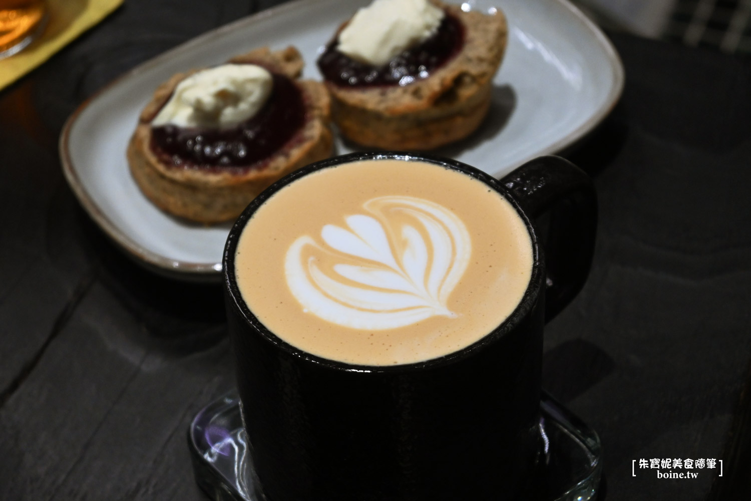 【大同美食】LOOP IN NEON霓裡.獨具風格的未來感Coffee Bar(菜單) @朱寶妮美食隨筆 【大同美食】LOOP IN NEON霓裡.獨具風格的未來感Coffee Bar(菜單) @朱寶妮美食隨筆