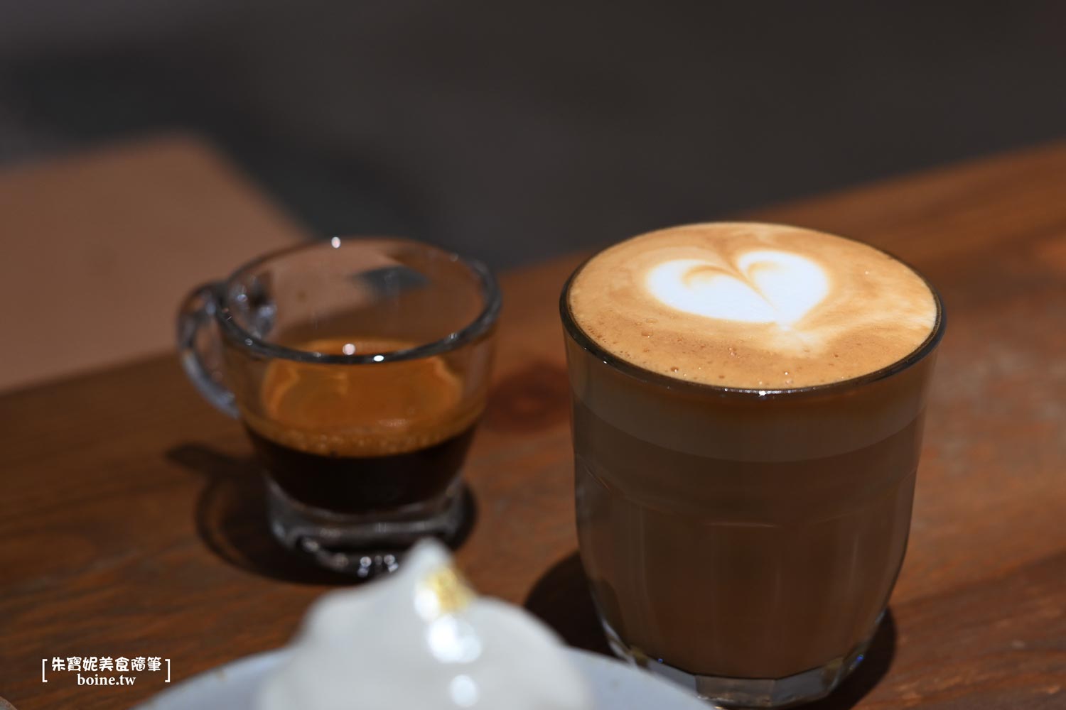 【高雄美食】如是Ru Shi Café.靜謐質感空間.品咖啡嚐甜點 @朱寶妮美食隨筆 【高雄美食】如是Ru Shi Café.靜謐質感空間.品咖啡嚐甜點 @朱寶妮美食隨筆