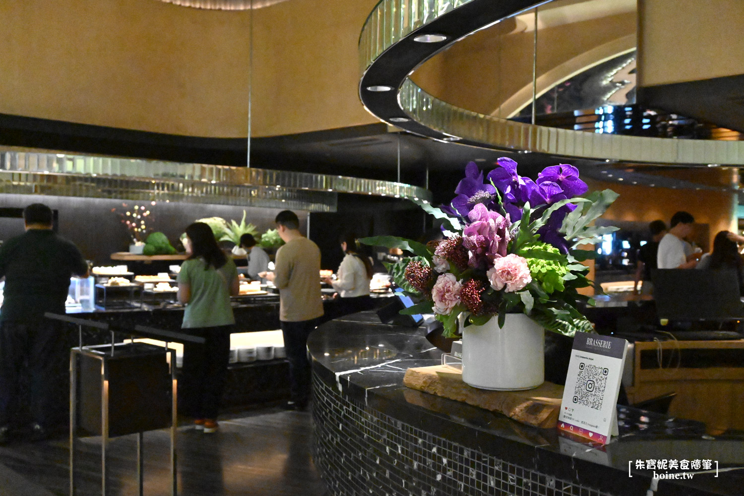 【中山站美食】栢麗廳Brasserie .晶華酒店人氣buffet餐廳(2025價格) @朱寶妮美食隨筆 【中山站美食】栢麗廳Brasserie .晶華酒店人氣buffet餐廳(2025價格) @朱寶妮美食隨筆