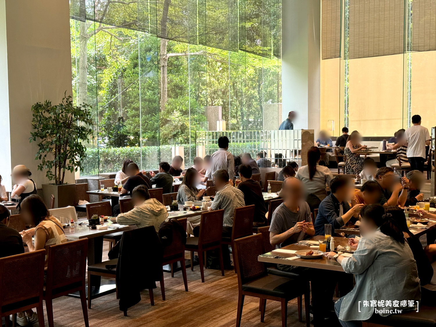 【中山站美食】栢麗廳Brasserie .晶華酒店人氣buffet餐廳(2025價格) @朱寶妮美食隨筆 【中山站美食】栢麗廳Brasserie .晶華酒店人氣buffet餐廳(2025價格) @朱寶妮美食隨筆