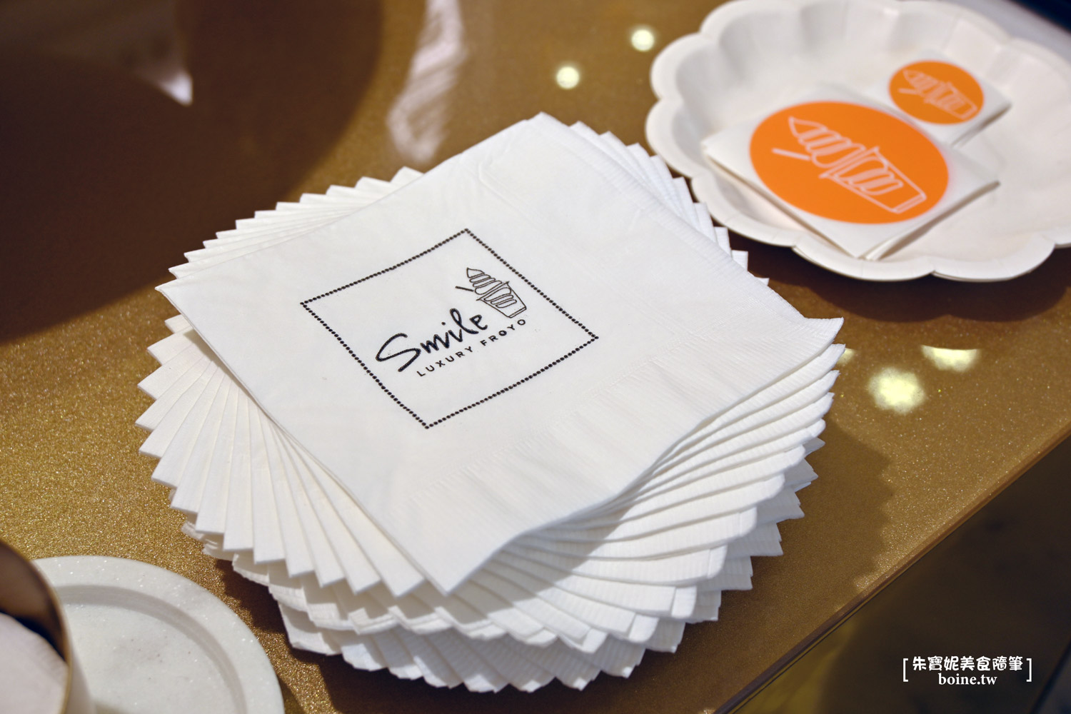【中山站美食】Smile Froyo概念店.健康美味的優格義式冰淇淋(菜單) @朱寶妮美食隨筆 【中山站美食】Smile Froyo概念店.健康美味的優格義式冰淇淋(菜單) @朱寶妮美食隨筆
