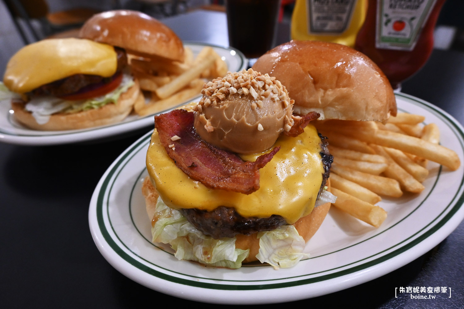 |市政府站美食|AWESOME BURGER澳森漢堡.美式硬派多汁肉排(菜單) @朱寶妮美食隨筆 |市政府站美食|AWESOME BURGER澳森漢堡.美式硬派多汁肉排(菜單) @朱寶妮美食隨筆