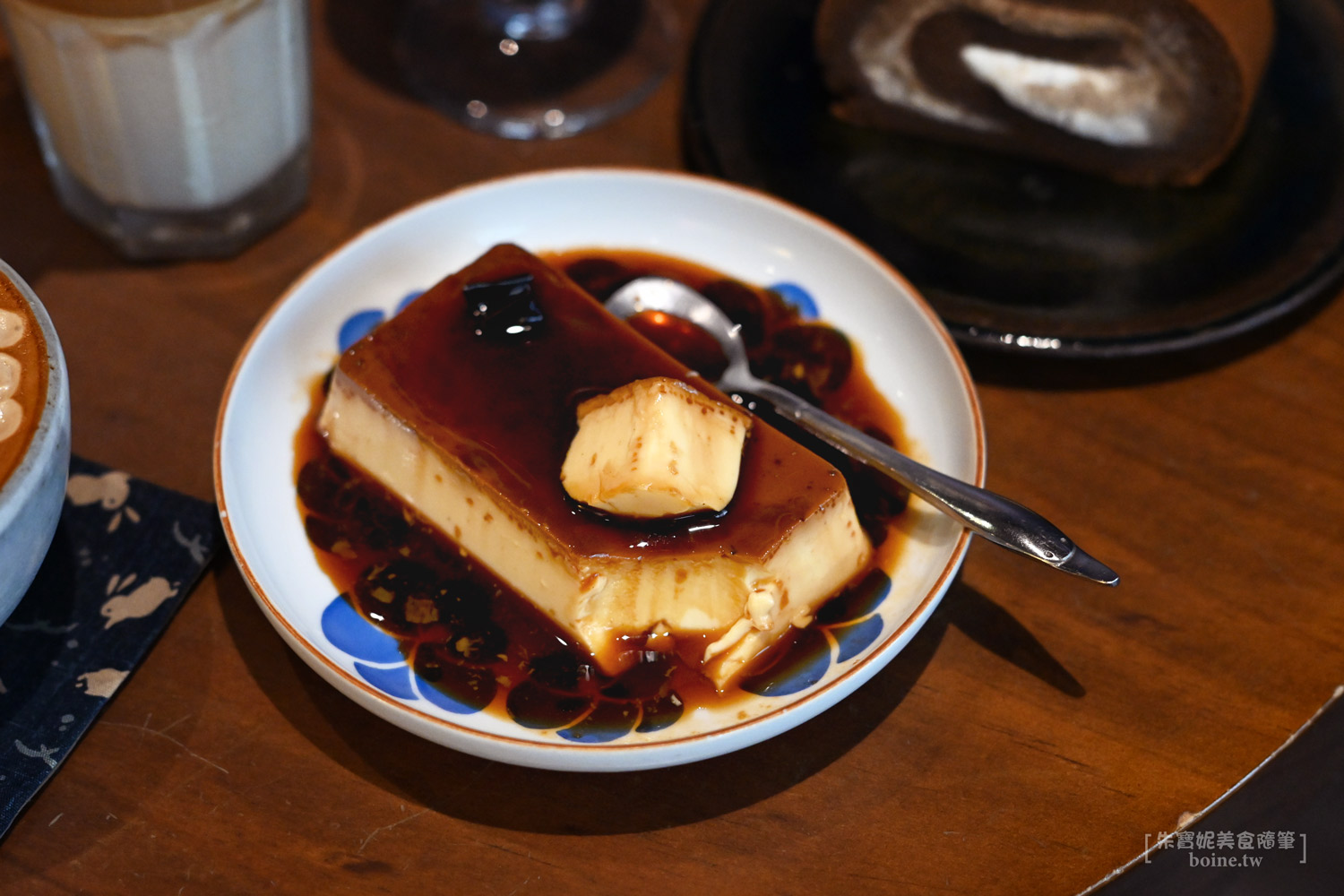 【北投美食】北投乾烙韭菜盒．淡淡中藥香．市場內人氣小吃(菜單) @朱寶妮美食隨筆