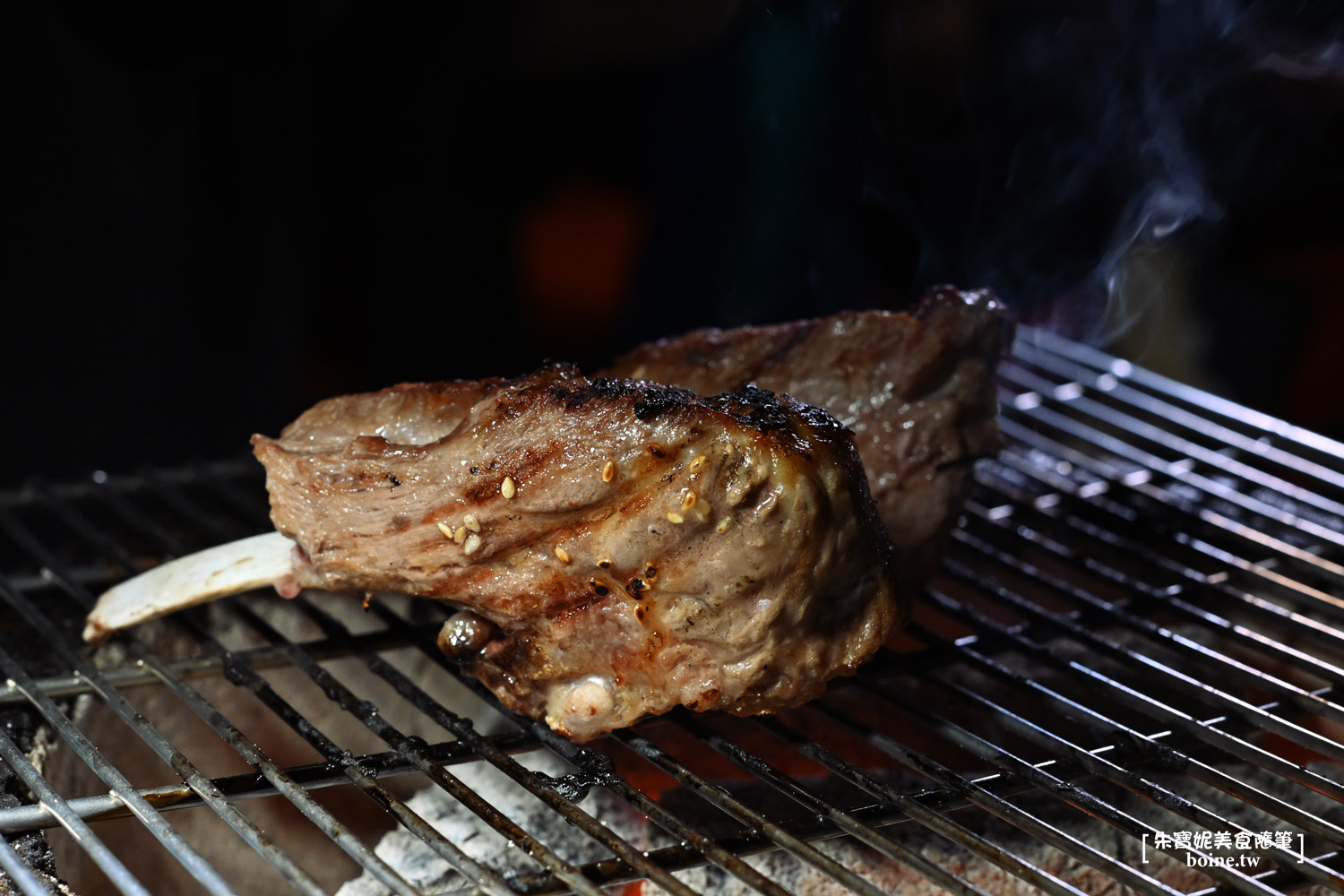 ｜蘆洲美食｜樂樂燒肉．實現A5和牛自由吃到飽 @朱寶妮美食隨筆
