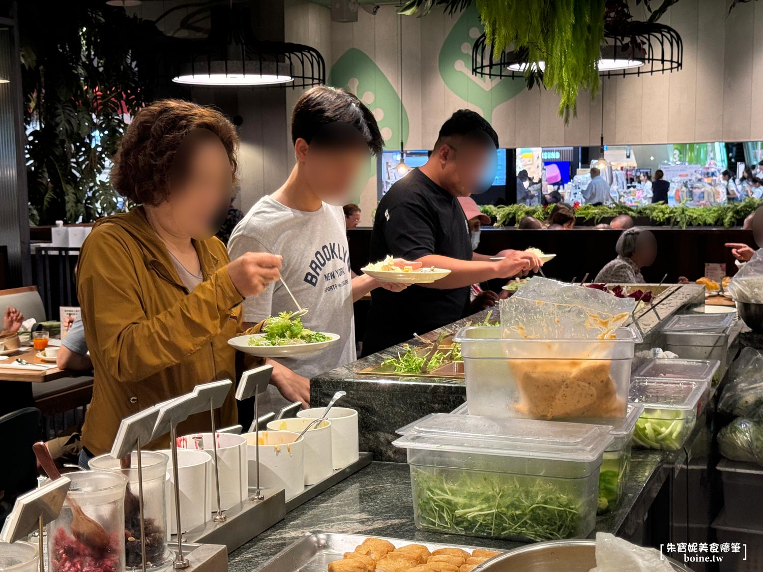 ｜素食吃到飽｜果然匯．多國蔬食百匯Buffet．素食者美食天堂 @朱寶妮美食隨筆
