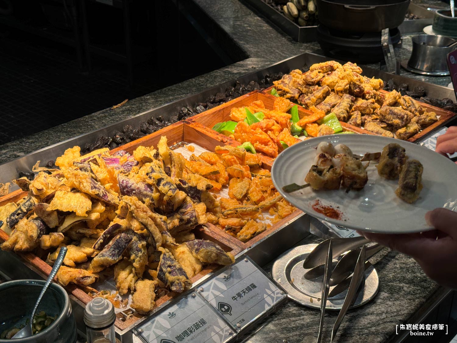 ｜素食吃到飽｜果然匯．多國蔬食百匯Buffet．素食者美食天堂 @朱寶妮美食隨筆