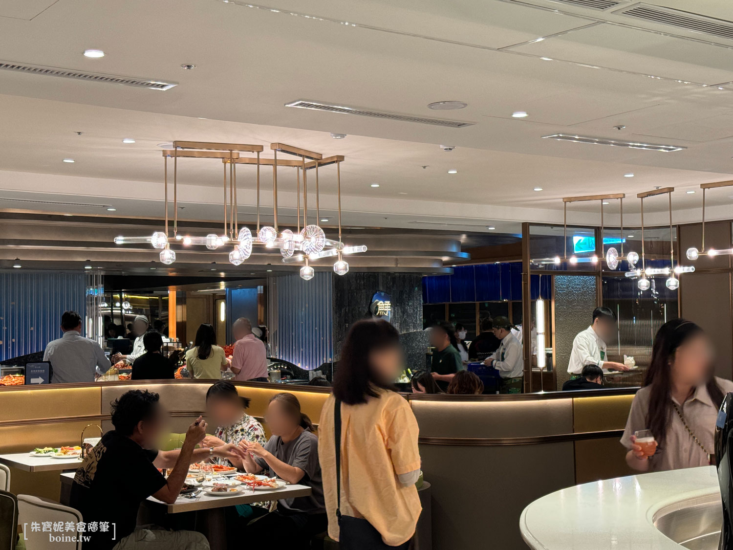 ｜2025新開幕｜高雄島語Buffet吃到飽開箱．聽說比台北店還猛？ @朱寶妮美食隨筆