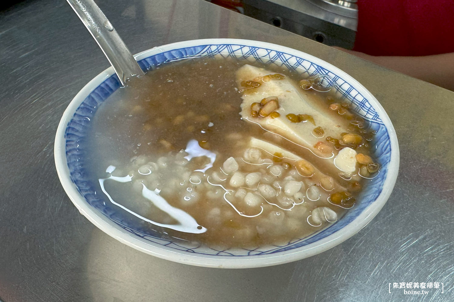 |鹽埕美食|王家手工豆花.新樂街古早味甜湯豆花.在地人最愛 @朱寶妮美食隨筆 |鹽埕美食|王家手工豆花.新樂街古早味甜湯豆花.在地人最愛 @朱寶妮美食隨筆