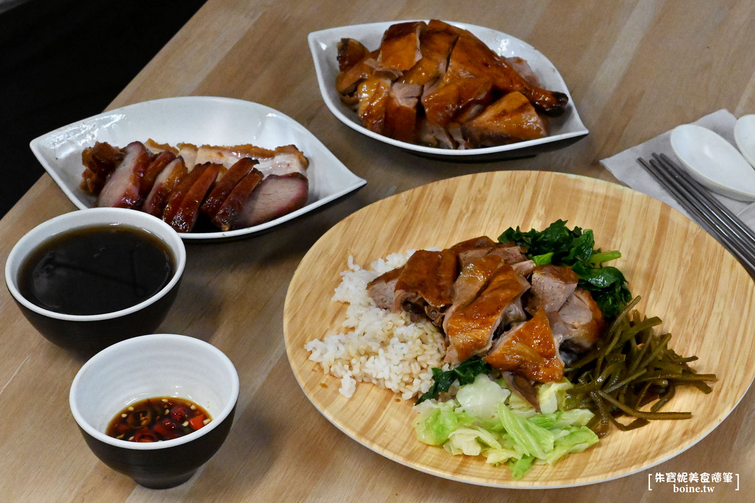 |南京復興美食|家鴻燒鵝.燒鵝腿必吃.每日限量想吃趁早(2025最新菜單) @朱寶妮美食隨筆 |南京復興美食|家鴻燒鵝.燒鵝腿必吃.每日限量想吃趁早(2025最新菜單) @朱寶妮美食隨筆