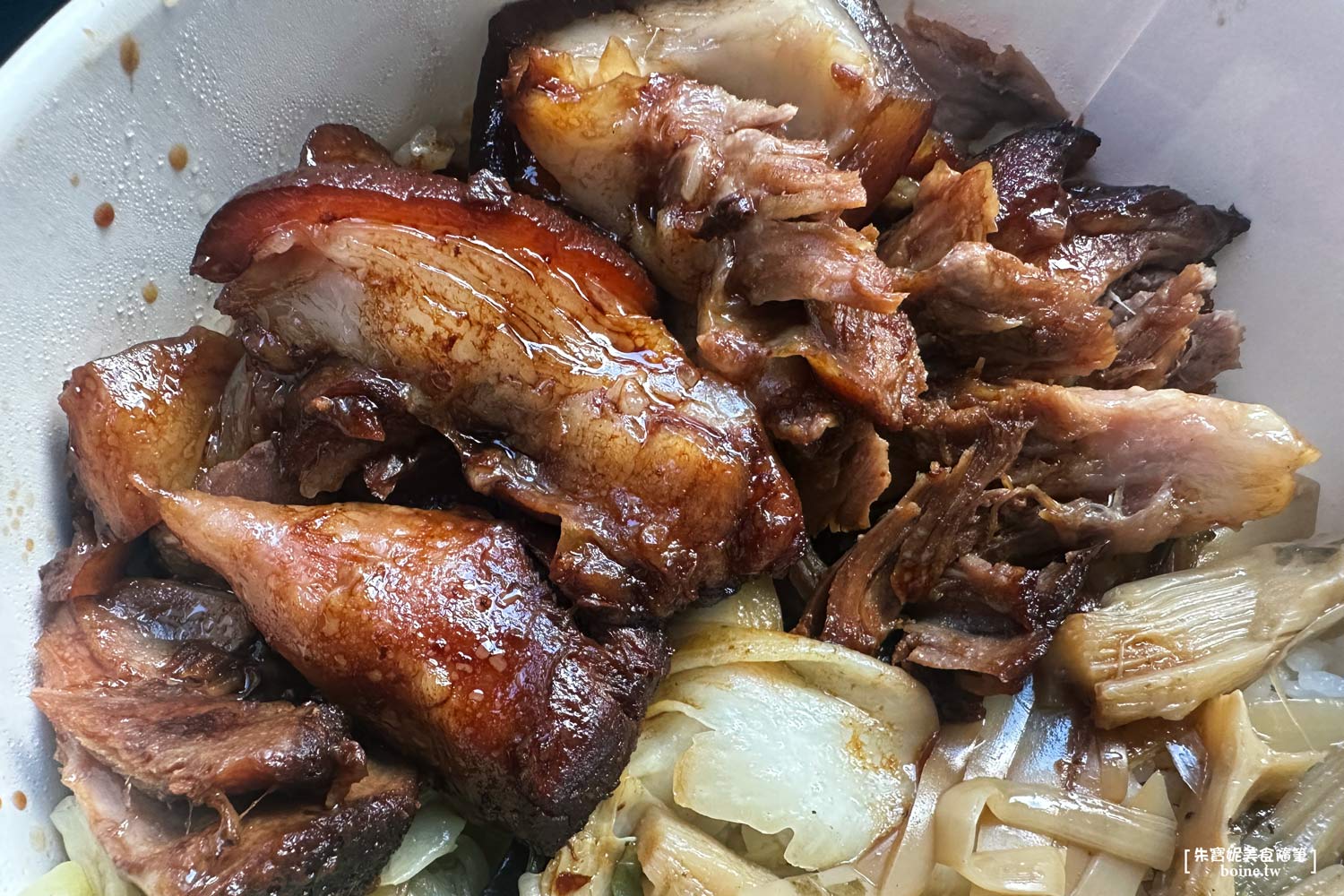 ｜大同美食｜老張豬腳飯．銷魂腿庫飯．延三夜市美食(菜單） @朱寶妮美食隨筆