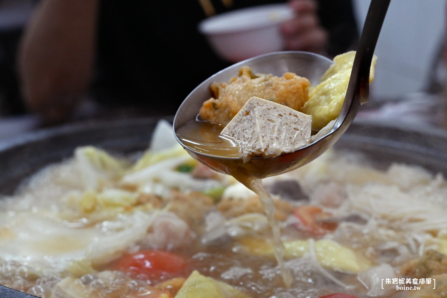 ｜西門美食｜曾德自助火鍋城．石頭火鍋創始店 @朱寶妮美食隨筆