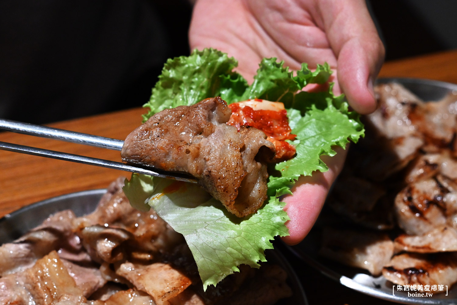板橋美食｜ABV韓式餐酒館．炸雞烤肉+300款微醺選擇．宵夜開吃爽爽der！ @朱寶妮美食隨筆