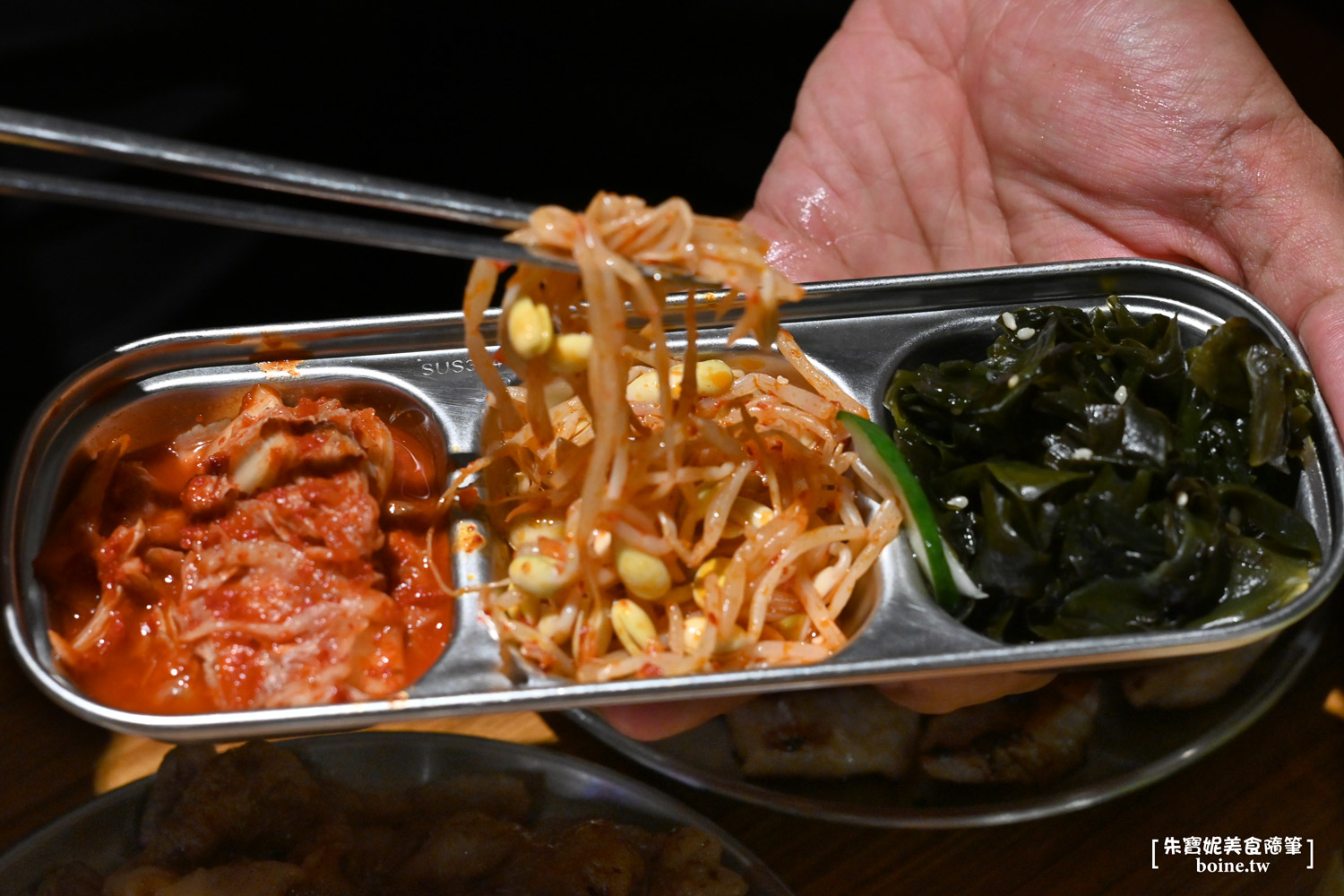 板橋美食｜ABV韓式餐酒館．炸雞烤肉+300款微醺選擇．宵夜開吃爽爽der！ @朱寶妮美食隨筆