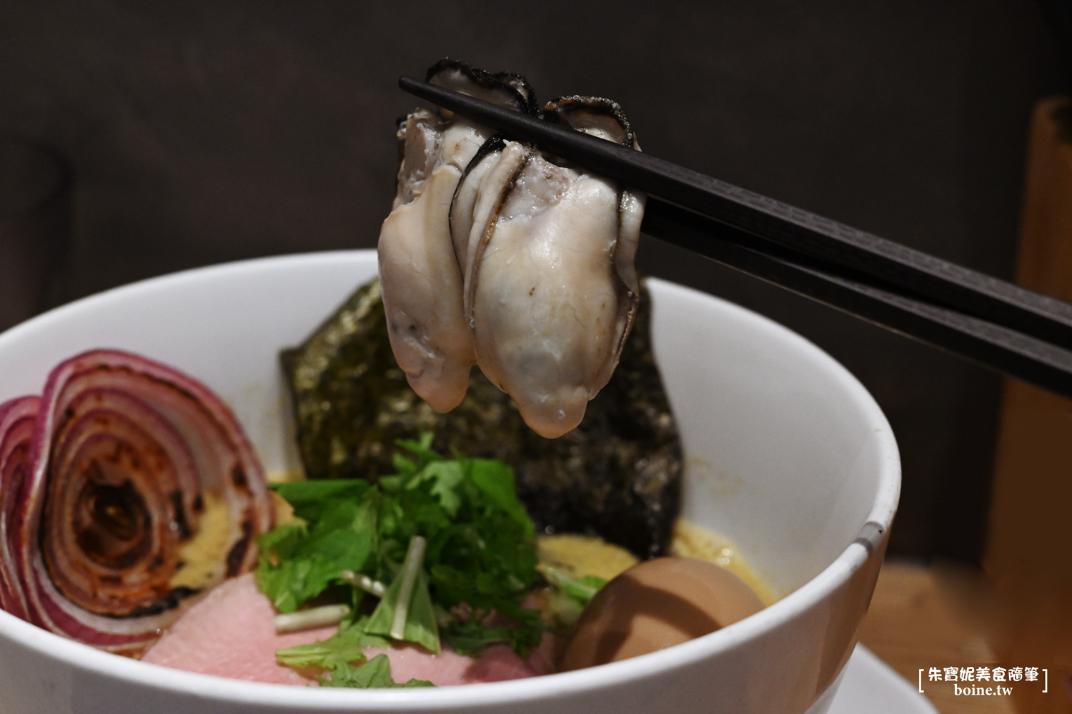 中山站美食｜二屋牡蠣拉麵．超濃海鮮湯，單身或痛風不要吃！ @朱寶妮美食隨筆
