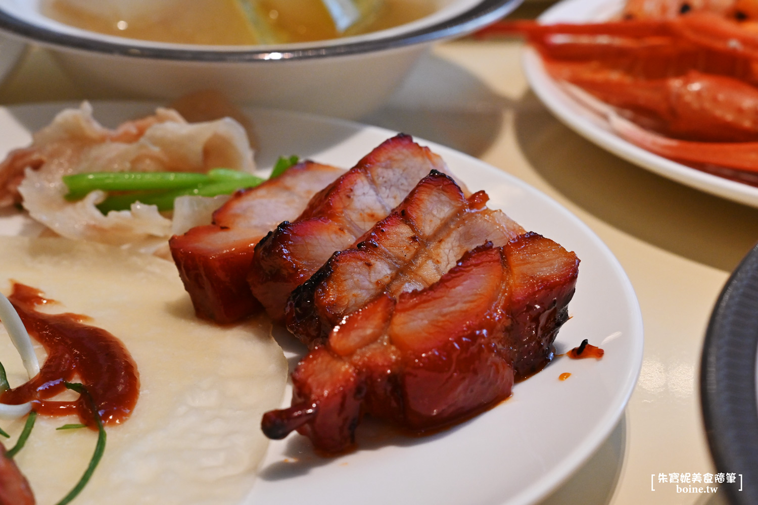 文華Café｜帝王蟹+米其林中菜吃到飽．週末限定．台北Buffet推薦 @朱寶妮美食隨筆