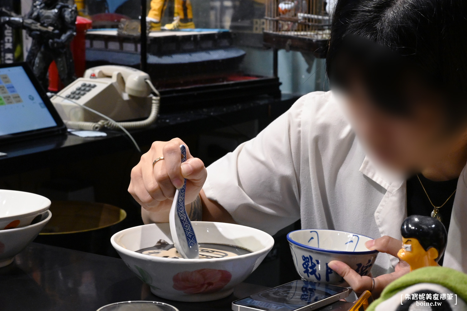 高雄美食|九記食糖水.港式甜品專賣,杏仁芝麻糊隨機畫盤好驚喜(菜單) @朱寶妮美食隨筆 高雄美食|九記食糖水.港式甜品專賣,杏仁芝麻糊隨機畫盤好驚喜(菜單) @朱寶妮美食隨筆