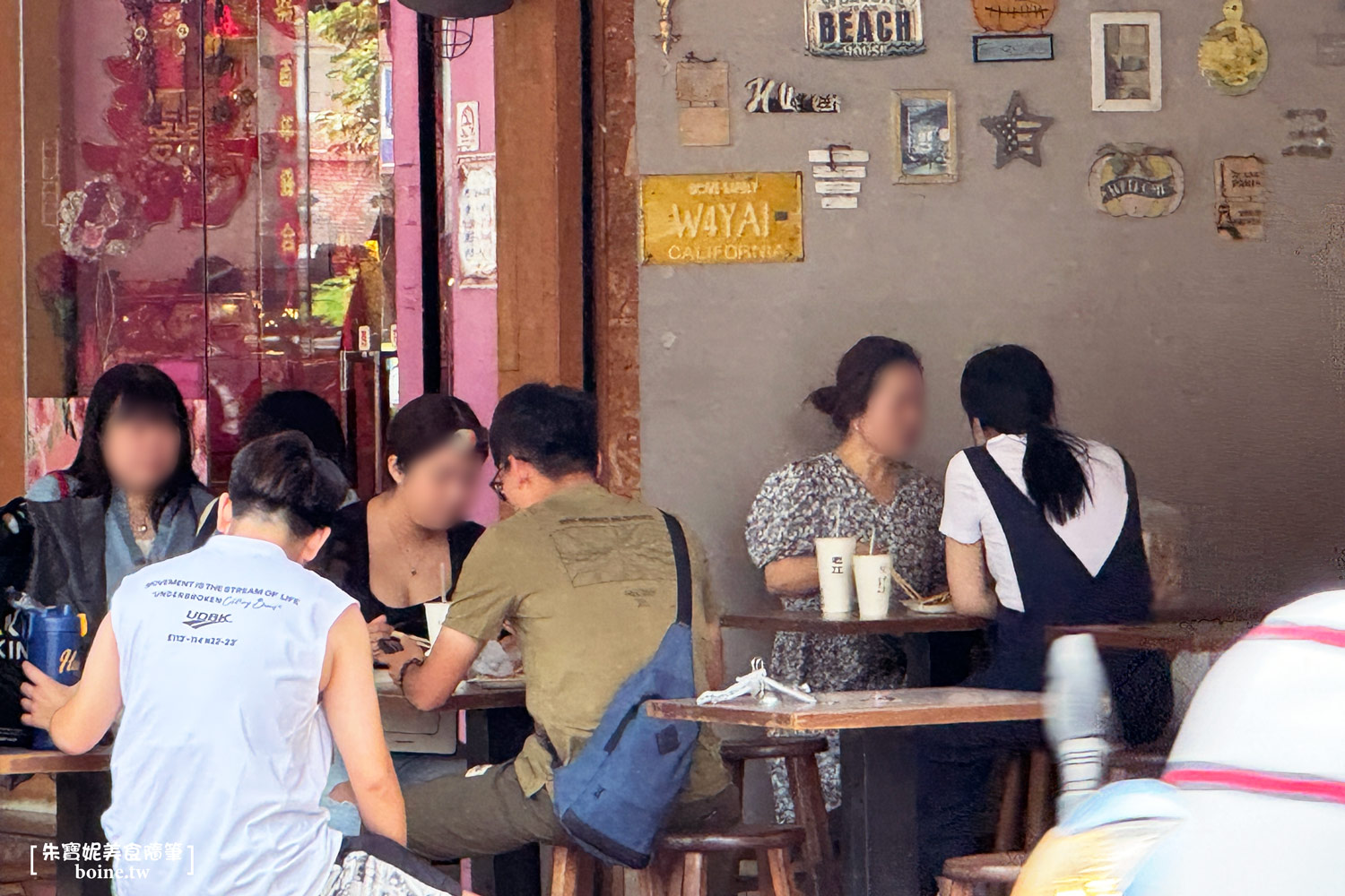 高雄老江紅茶牛奶總店｜24小時不打烊．在地人推薦甜甜捲＆半熟蛋吐司(菜單) @朱寶妮美食隨筆