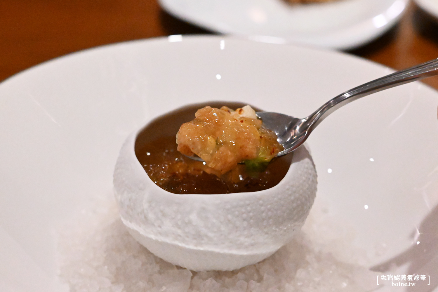 NIBBON|高雄法式料理餐廳推薦,開啟夏季味覺與視覺饗宴 @朱寶妮美食隨筆 NIBBON|高雄法式料理餐廳推薦,開啟夏季味覺與視覺饗宴 @朱寶妮美食隨筆