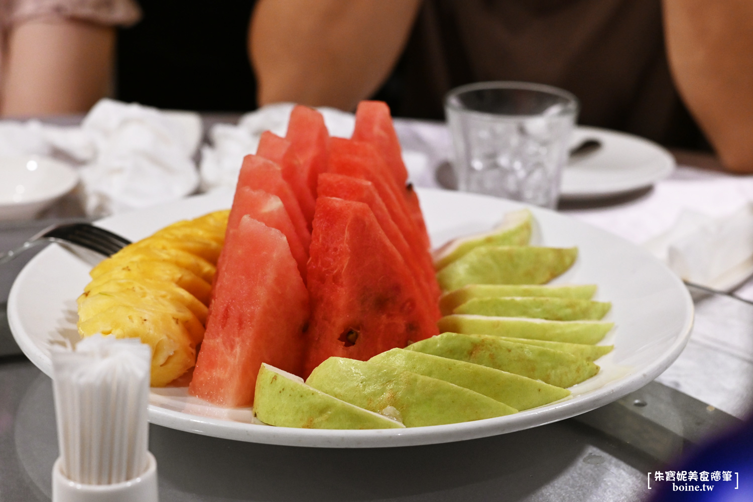 三六食府｜國宴主廚坐鎮的私廚中菜．黃仁勳三度回訪．老饕必吃煙燻大白鯧 @朱寶妮美食隨筆