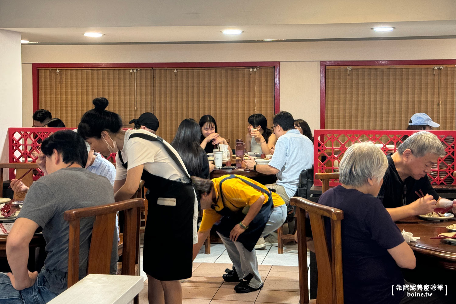 國父紀念館美食|清真中國牛肉麵食館.連七年米其林推薦.台北必吃牛肉麵(菜單) @朱寶妮美食隨筆 國父紀念館美食|清真中國牛肉麵食館.連七年米其林推薦.台北必吃牛肉麵(菜單) @朱寶妮美食隨筆
