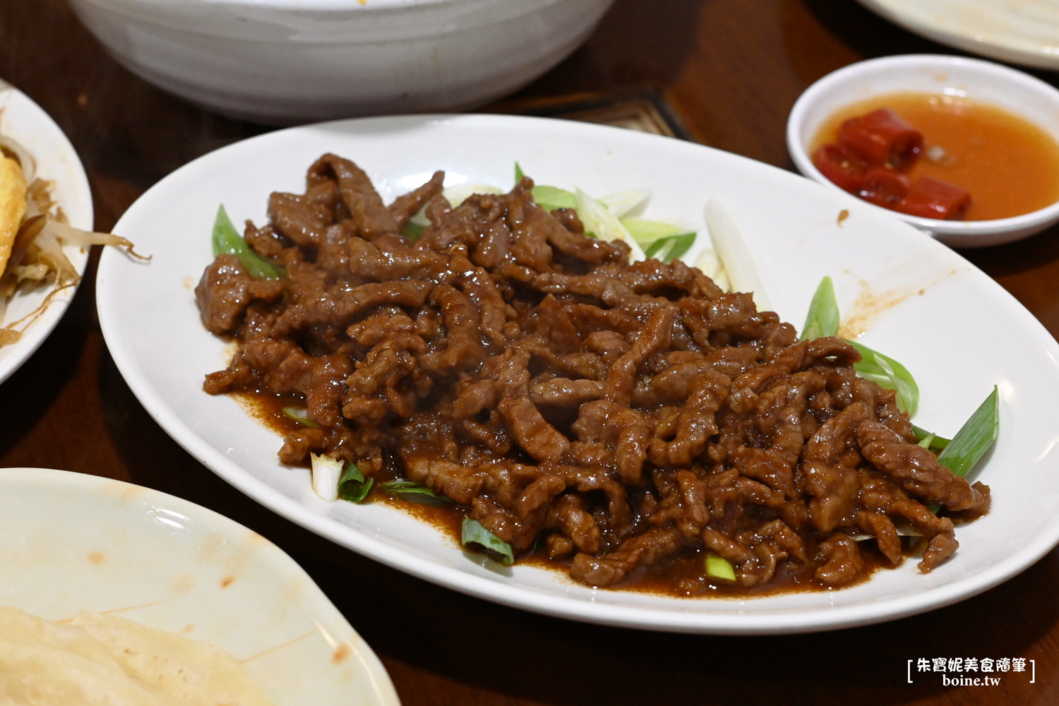 國父紀念館美食|清真中國牛肉麵食館.連七年米其林推薦.台北必吃牛肉麵(菜單) @朱寶妮美食隨筆 國父紀念館美食|清真中國牛肉麵食館.連七年米其林推薦.台北必吃牛肉麵(菜單) @朱寶妮美食隨筆