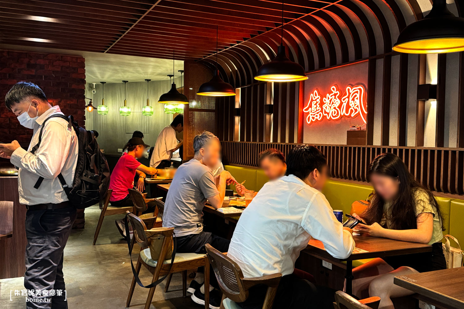 市政府站美食|焦糖楓串燒.漢方灑粉x無煙烤法.台北燒烤推薦(菜單) @朱寶妮美食隨筆 市政府站美食|焦糖楓串燒.漢方灑粉x無煙烤法.台北燒烤推薦(菜單) @朱寶妮美食隨筆