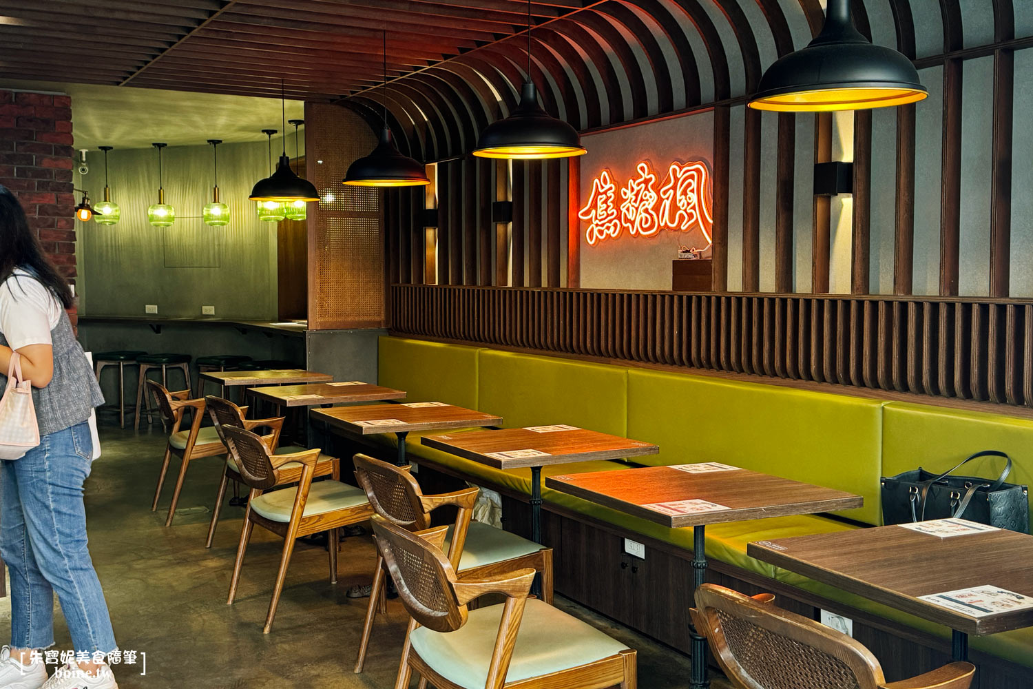 市政府站美食|焦糖楓串燒.漢方灑粉x無煙烤法.台北燒烤推薦(菜單) @朱寶妮美食隨筆 市政府站美食|焦糖楓串燒.漢方灑粉x無煙烤法.台北燒烤推薦(菜單) @朱寶妮美食隨筆