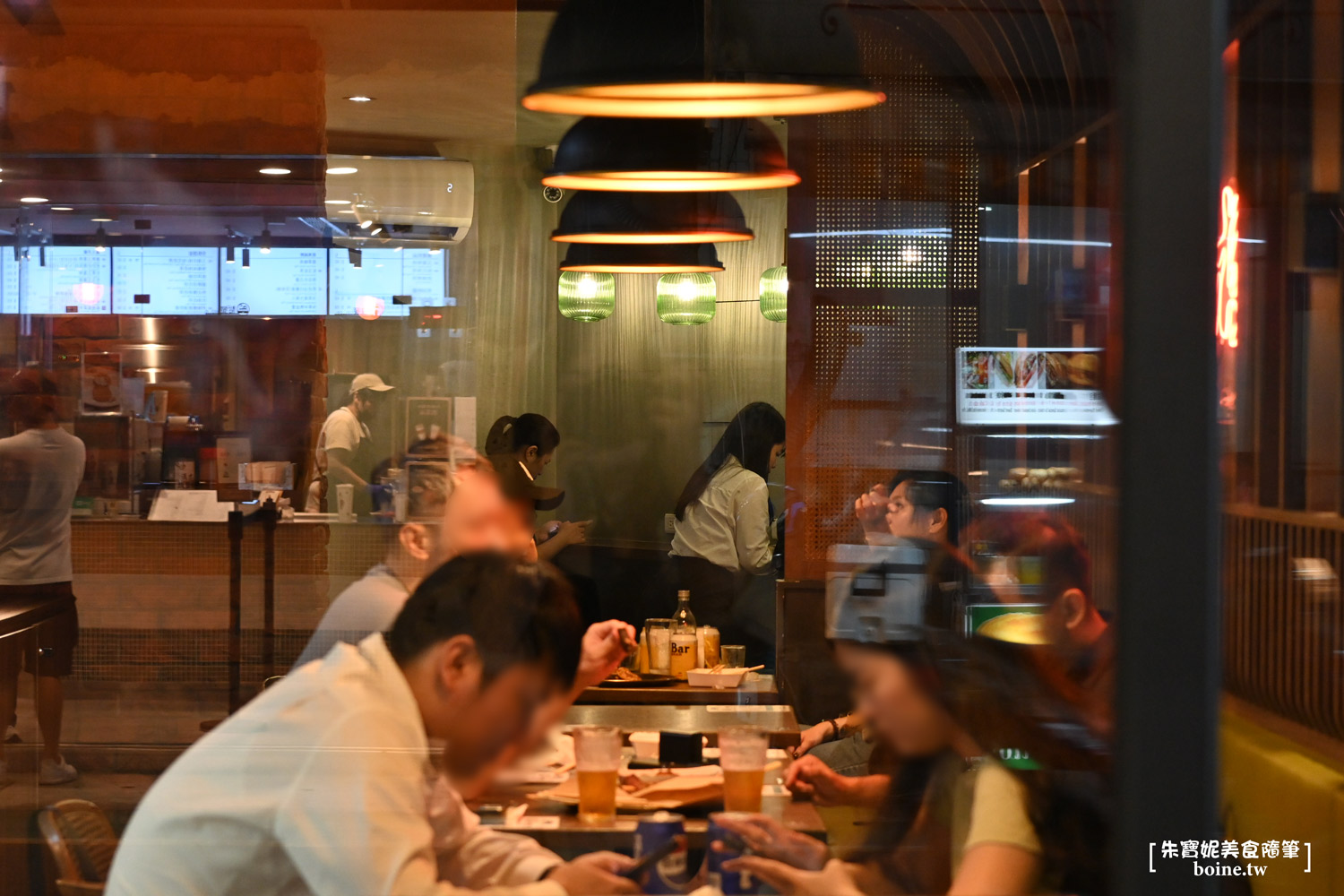 市政府站美食|焦糖楓串燒.漢方灑粉x無煙烤法.台北燒烤推薦(菜單) @朱寶妮美食隨筆 市政府站美食|焦糖楓串燒.漢方灑粉x無煙烤法.台北燒烤推薦(菜單) @朱寶妮美食隨筆