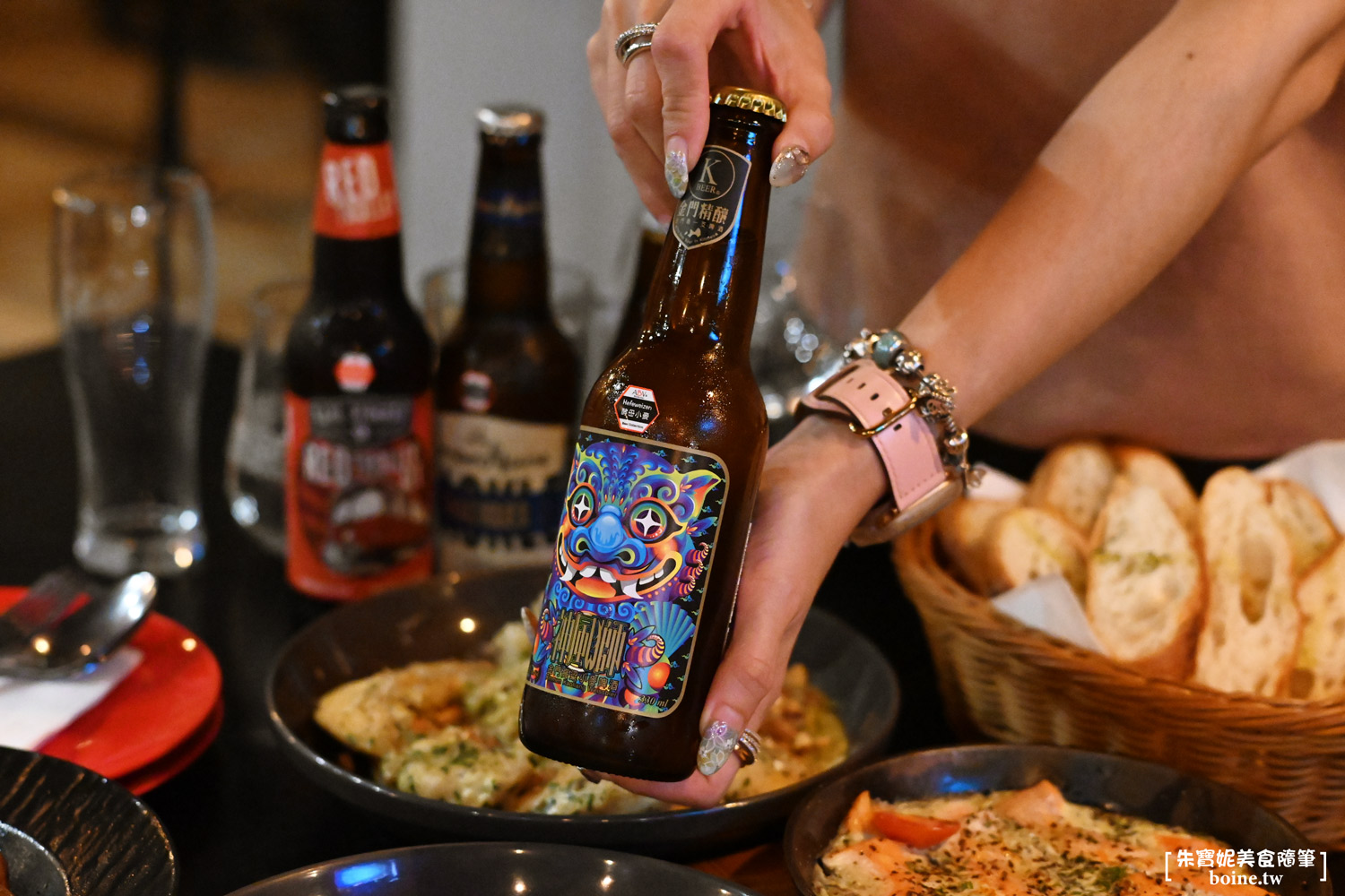 板橋美食｜ABV閣樓餐酒館．露台夜景餐酒館推薦．白天遼闊夜晚浪漫 (菜單) @朱寶妮美食隨筆