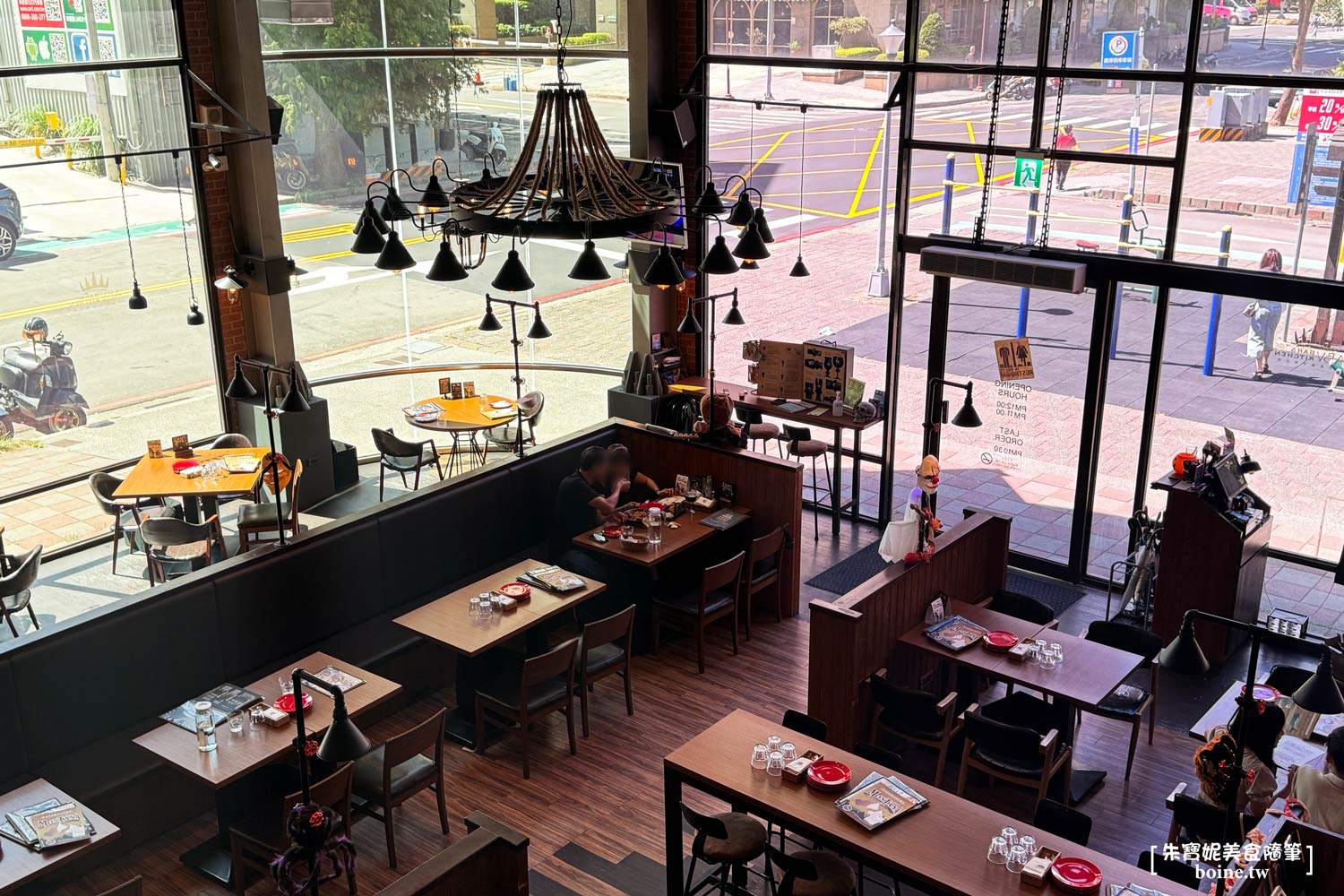 林口美食｜ABV地中海餐酒館．絕美挑高異國風．來場地中海美食饗宴(菜單) @朱寶妮美食隨筆