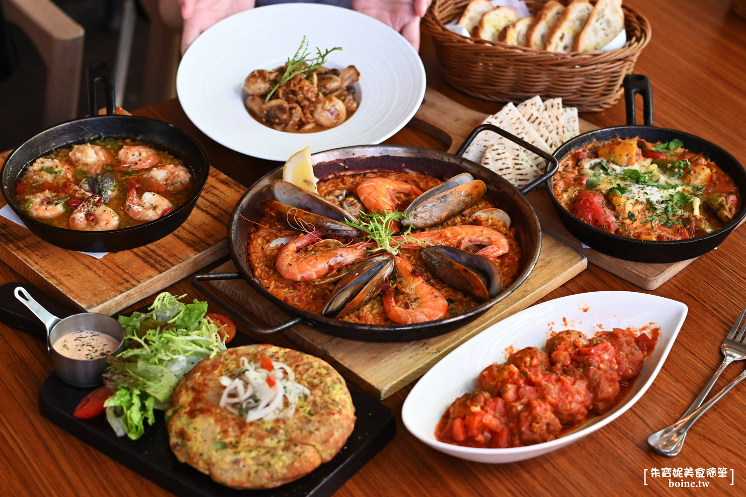 【大稻埕美食】賣麵炎仔-金泉小吃店．2024必比登推薦．20元湯麵．台北大橋頭推薦小吃 @朱寶妮美食隨筆