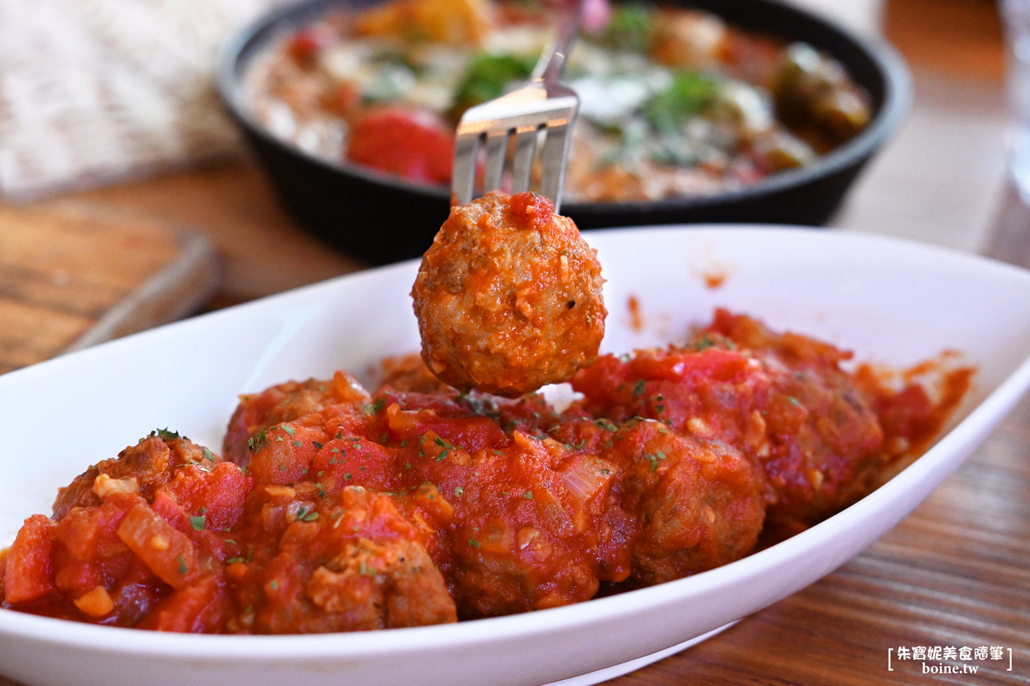 林口美食｜ABV地中海餐酒館．絕美挑高異國風．來場地中海美食饗宴(菜單) @朱寶妮美食隨筆