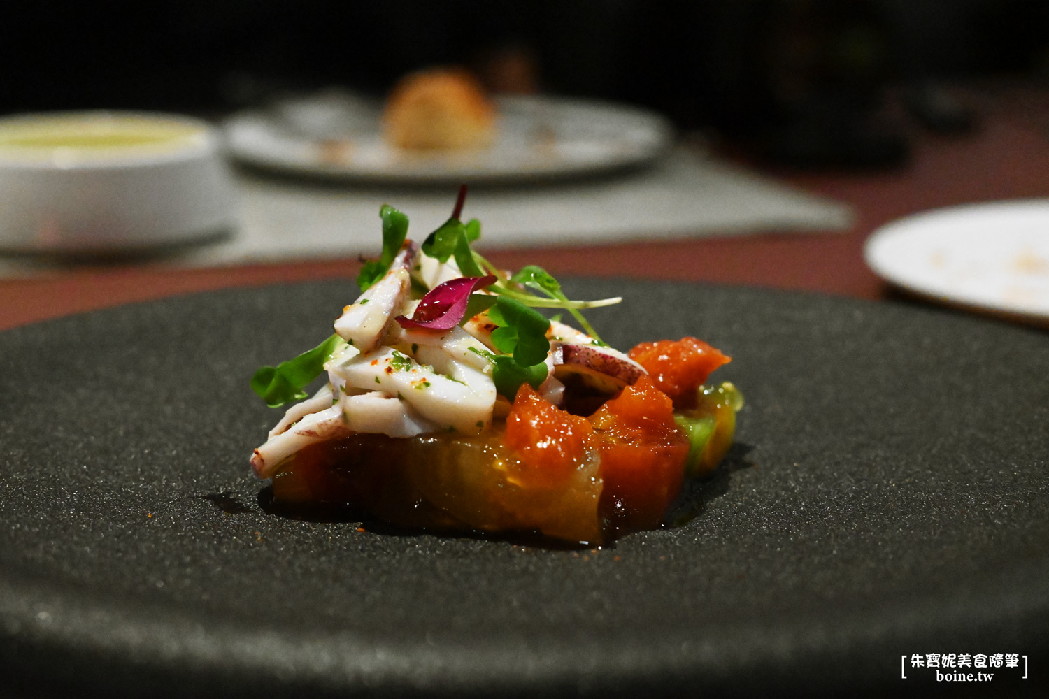 大巨蛋美食|你家樓下.黑粉系質感餐酒館.現刨松露太浮誇!台北聚餐推薦 @朱寶妮美食隨筆 大巨蛋美食|你家樓下.黑粉系質感餐酒館.現刨松露太浮誇!台北聚餐推薦 @朱寶妮美食隨筆