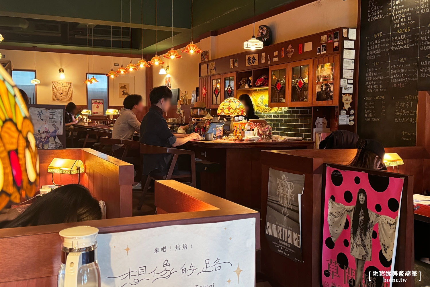翌日咖啡廳｜東門站不限時．深夜也能久坐的昭和復古咖啡廳(菜單) @朱寶妮美食隨筆