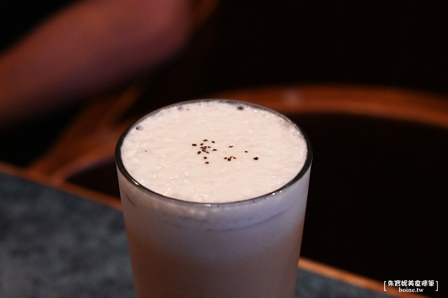 翌日咖啡廳｜東門站不限時．深夜也能久坐的昭和復古咖啡廳(菜單) @朱寶妮美食隨筆