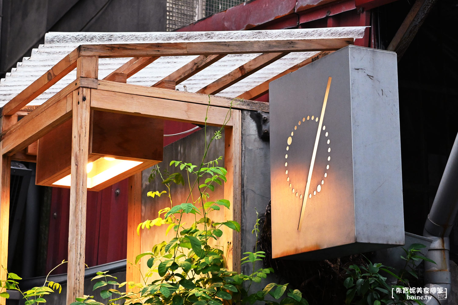 台北美食｜TwoMONTHSperYEAR．踏入味蕾新宇宙的創作系甜點 @朱寶妮美食隨筆