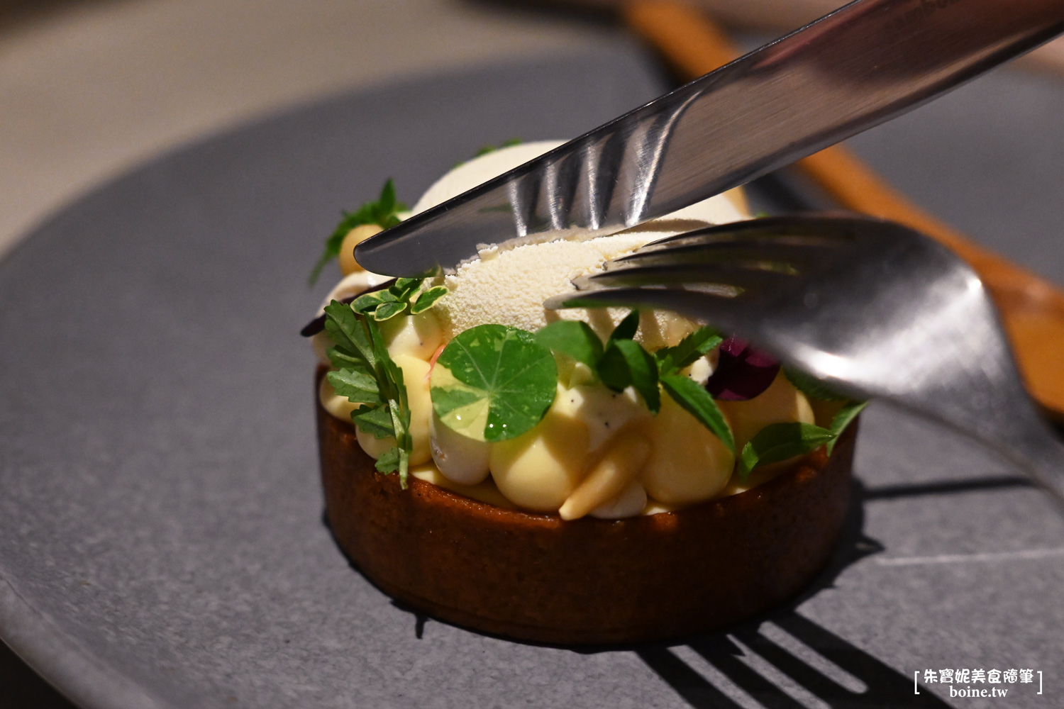 台北美食｜TwoMONTHSperYEAR．踏入味蕾新宇宙的創作系甜點 @朱寶妮美食隨筆