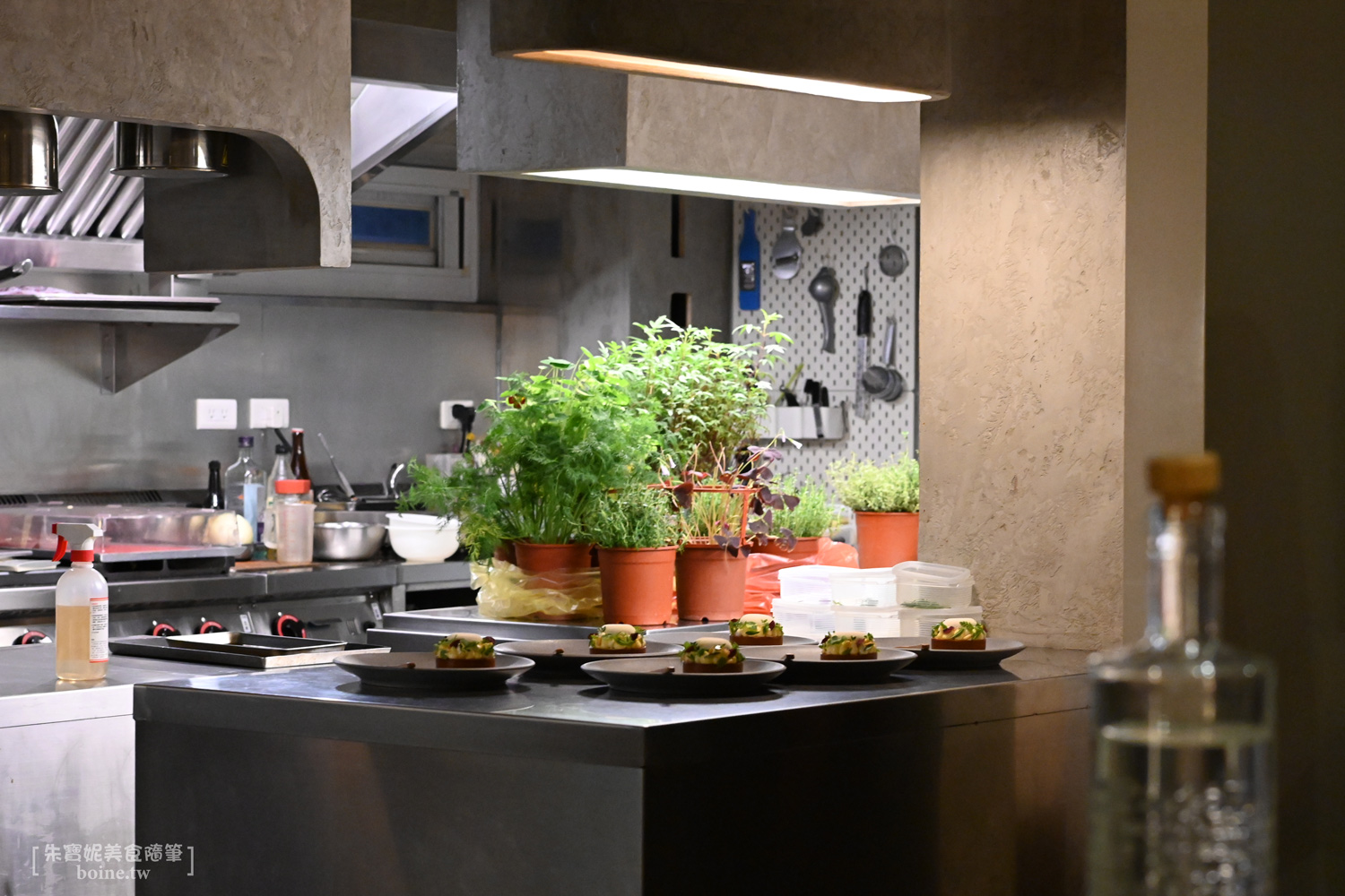 台北美食｜TwoMONTHSperYEAR．踏入味蕾新宇宙的創作系甜點 @朱寶妮美食隨筆